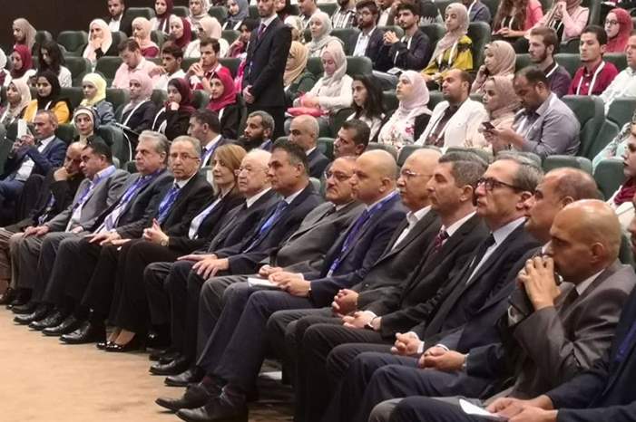 41946225_1062377130591077_9074870179636183040_n