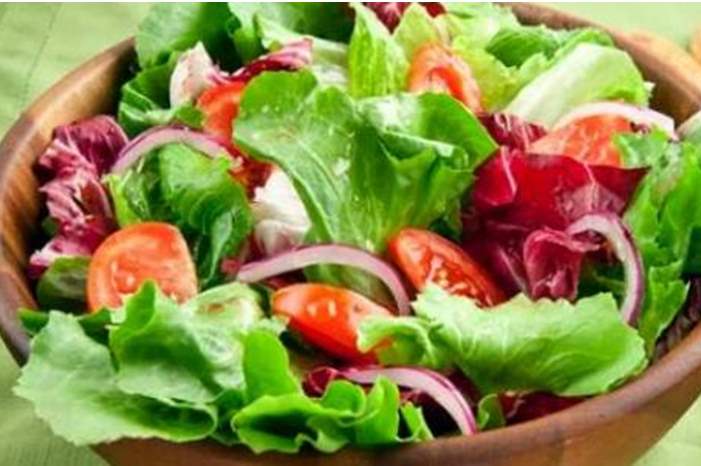 فوائد_السلطة_للجسم