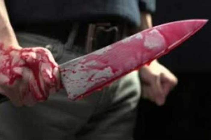 egypttoday-طعن-عامل