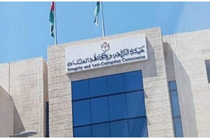 214995_18_1539543658