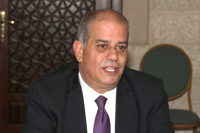 925ab04f484f51bc9f80a4f040121845