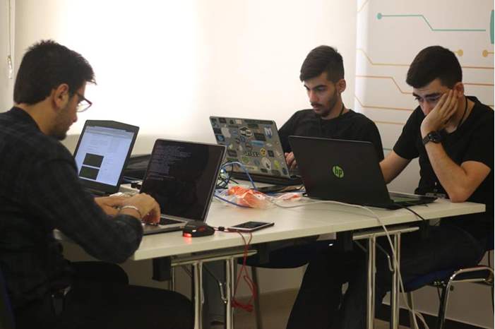 43950553_334928133978370_2032012756462338048_n