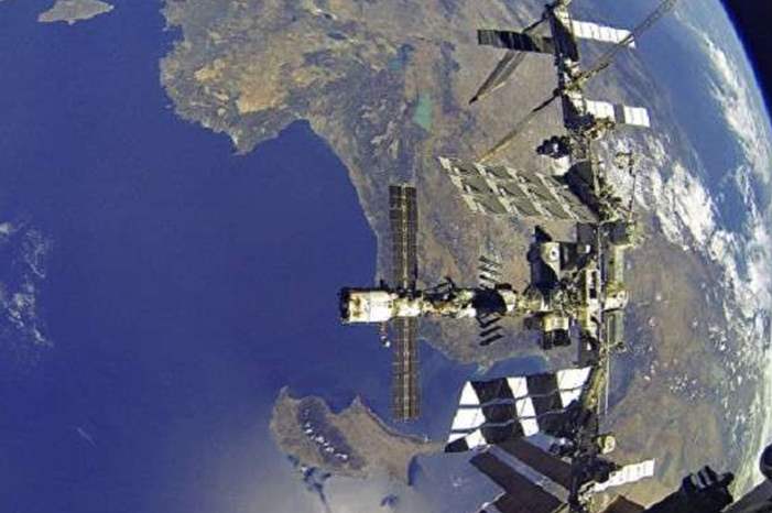 5bc43b5fd43750b06a8b4603