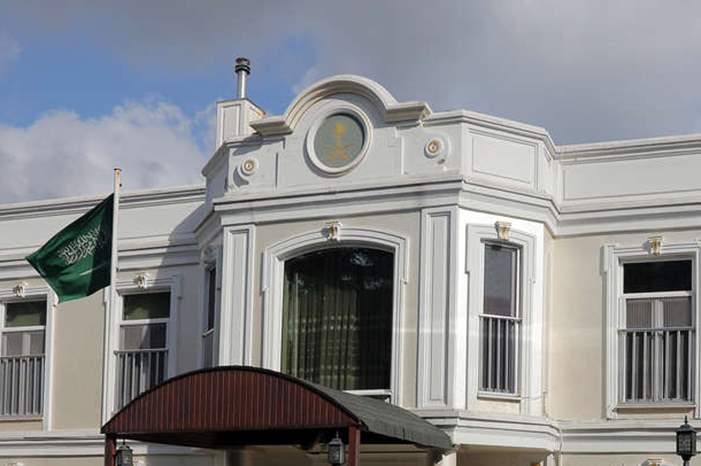 5bc5cb2dd43750db0e8b4639