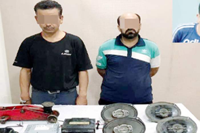 2018-636756411183866936-386