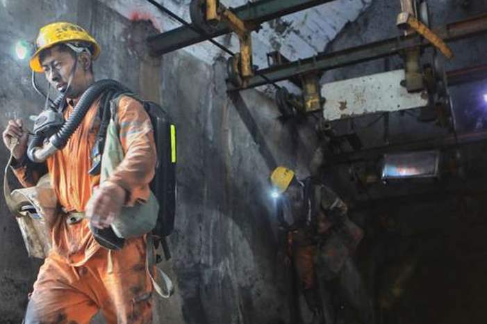 5bcbfa9095a597eb158b4619