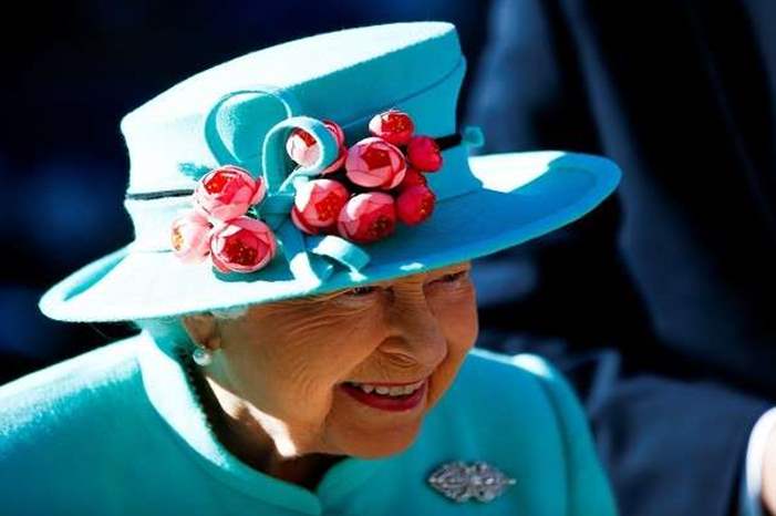 5bc9f553d43750a3508b45a2