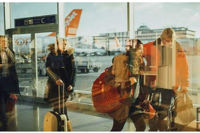 5bcede70d4375065088b45e6