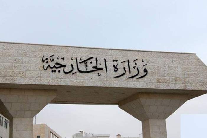 bee28555-0ab7-4c57-8a09-1fb8782b2b5e