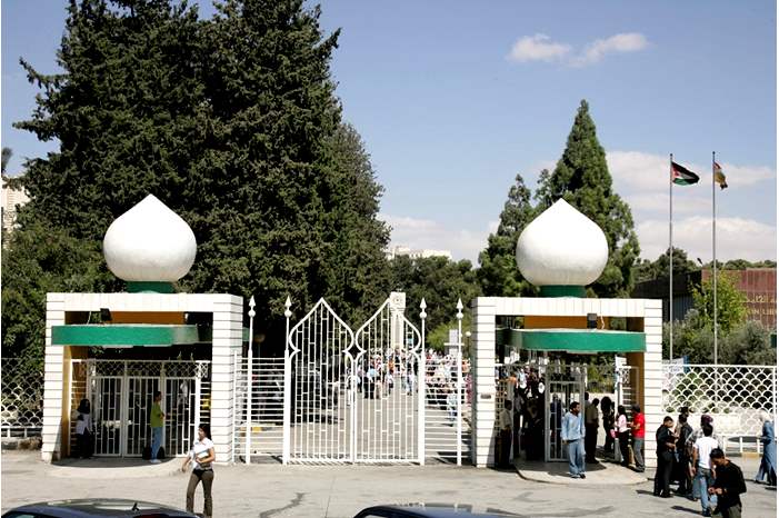 9ec36a682074edb07fe7bc69d8c8c7af