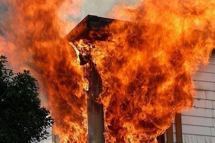 main_image5bb503af8aefc