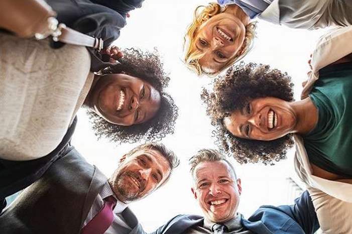 5bb3587095a5978c608b45bc