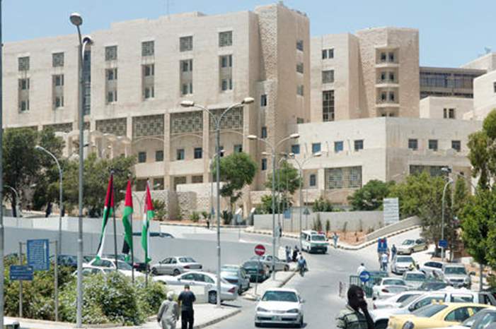 مستشفى البشير في منطقة الأشرفية بعمان- %28أرشيفية- تصوير%3A محمد مغايضة%29