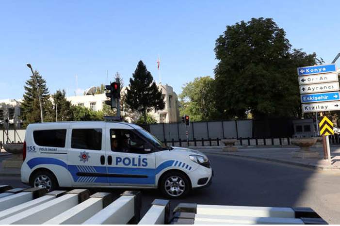 5bb5b463d43750435d8b4586