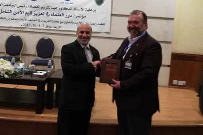 43156479_1859525370807710_1568032206889156608_n