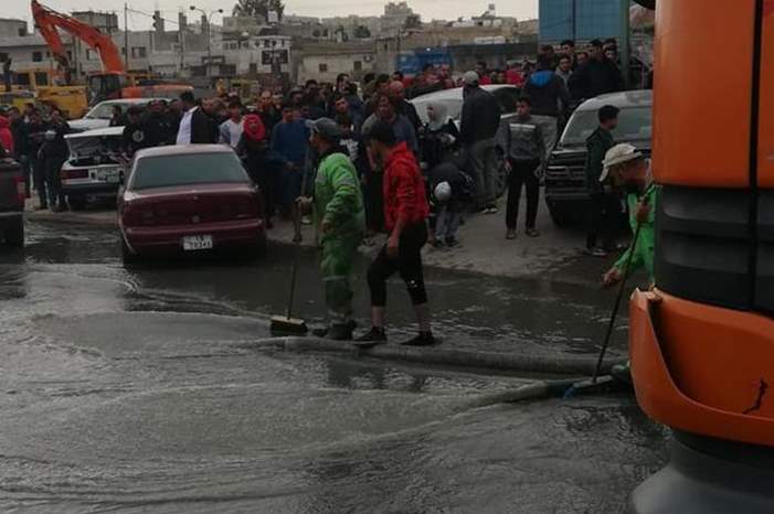 46171911_1159516714208454_401636247413456896_o (1)