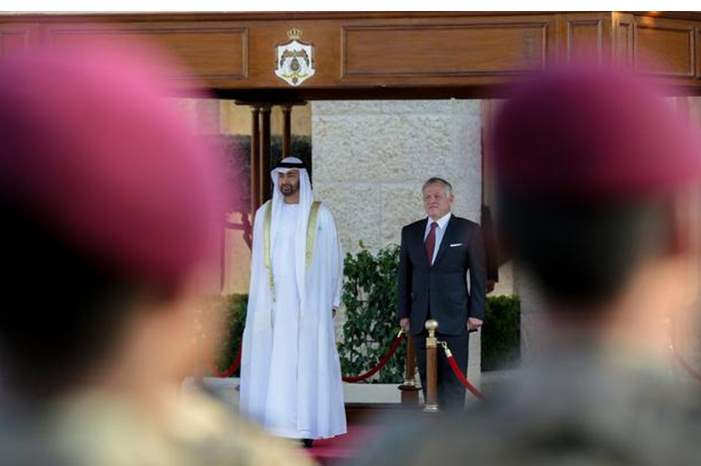 خلال مراسم إطلاق اسم محمد بن زايد على لواء التدخل السريع