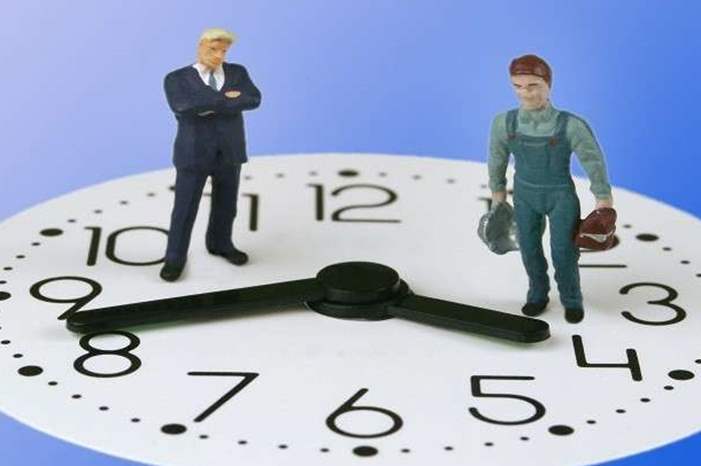 5bf68ef995a597d0398b45fb