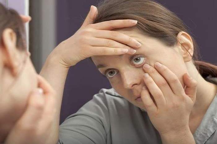 5bf7a35495a5972a7c8b4639