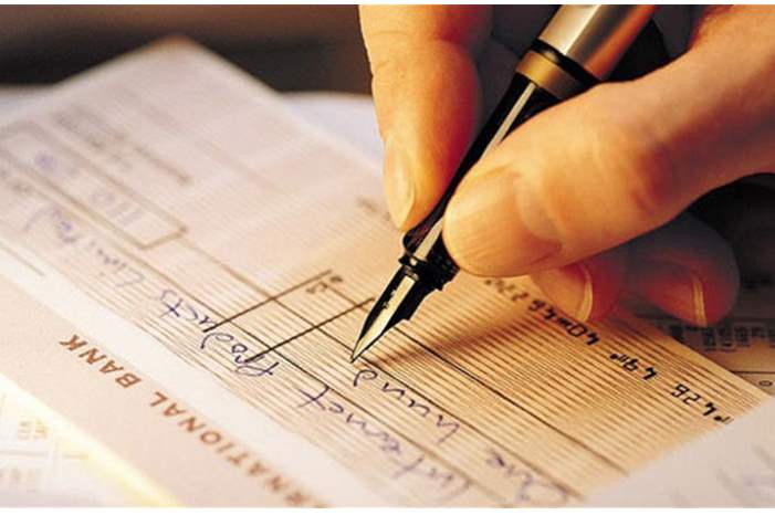 شيك بنكي -%28تعبيرية%29