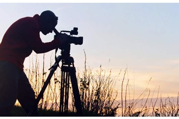 تصوير-فيلم-وثائقي-تعبيرية