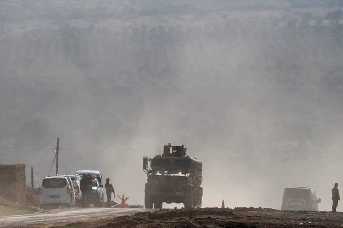 2018-01-31T120201Z_632010700_RC199D89E5A0_RTRMADP_3_MIDEAST-CRISIS-SYRIA-TURKEY