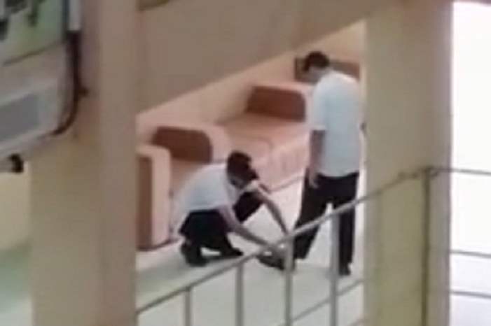 5c4abf98d4375055438b456e