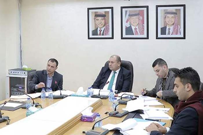 12201831172712744918820