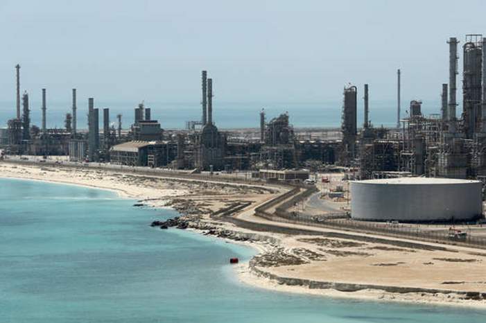 5c12c974d43750043b8b4638