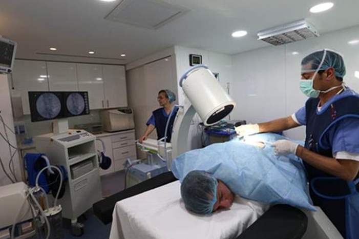 طبيب أردني يطور علاجاً للحزام الناري بالترددات الحرارية