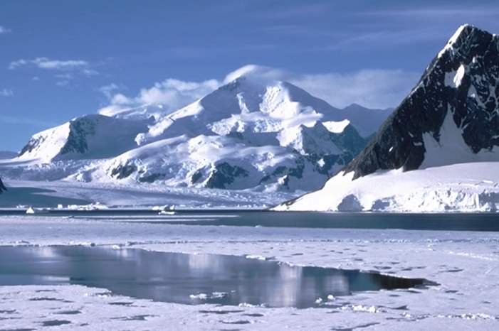 5c24eadad43750382c8b457a