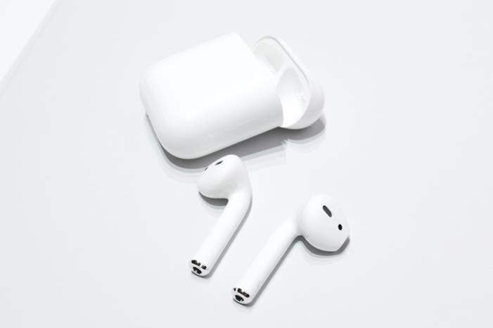 Apple-Airpods