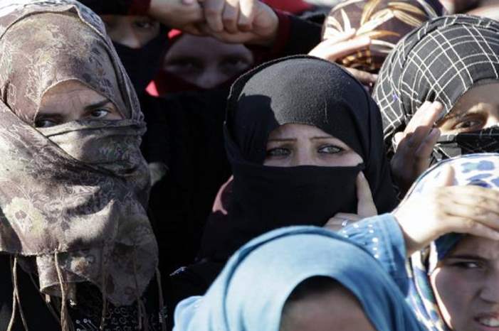 لاجئات سوريات