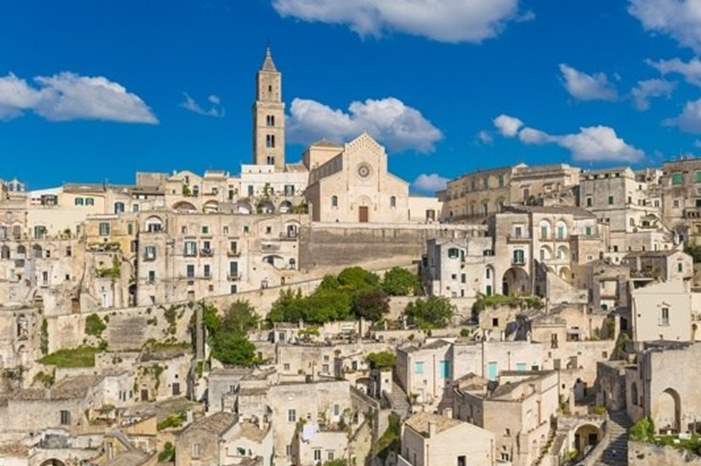 كاتدرائية-ماتيرا