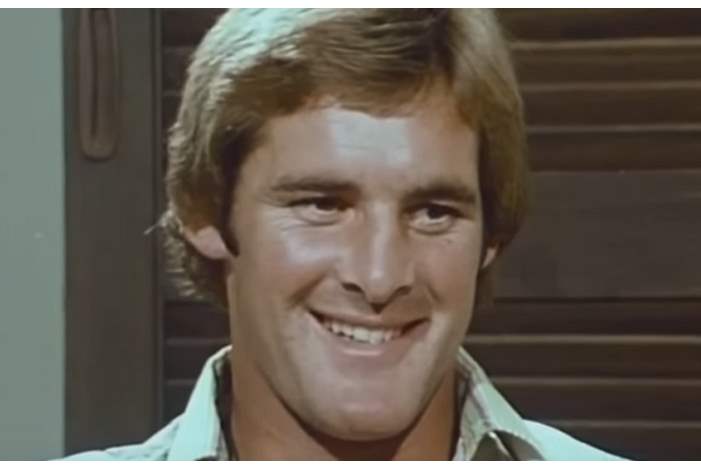 5c07df0395a597cd0c8b4567