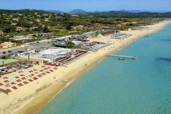 سان-تروبيه-الشواطئ-العامة