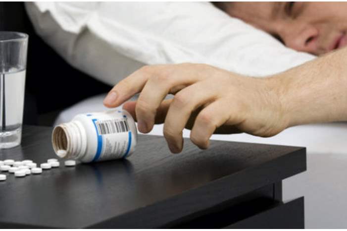 http___i.huffpost.com_gen_803655_images_h-SLEEPING-PILLS-DEMENTIA-640x362