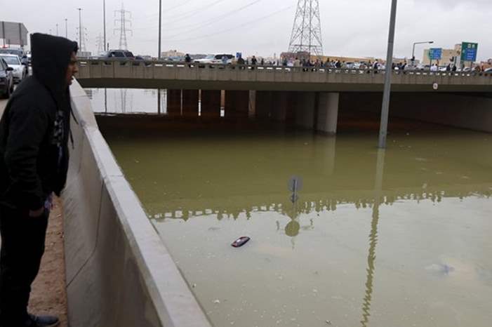 2015-11-25T092809Z_355749487_GF20000073134_RTRMADP_3_SAUDI-ENVIRONMENT