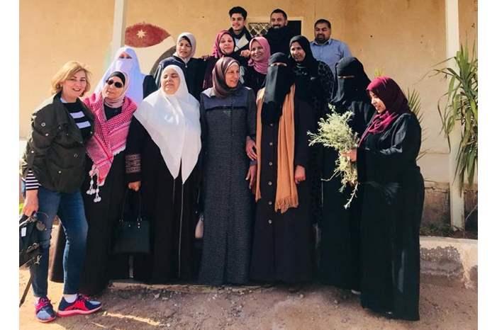 3A7A12F3-1027-46E2-A05A-07CEBC3F46A0