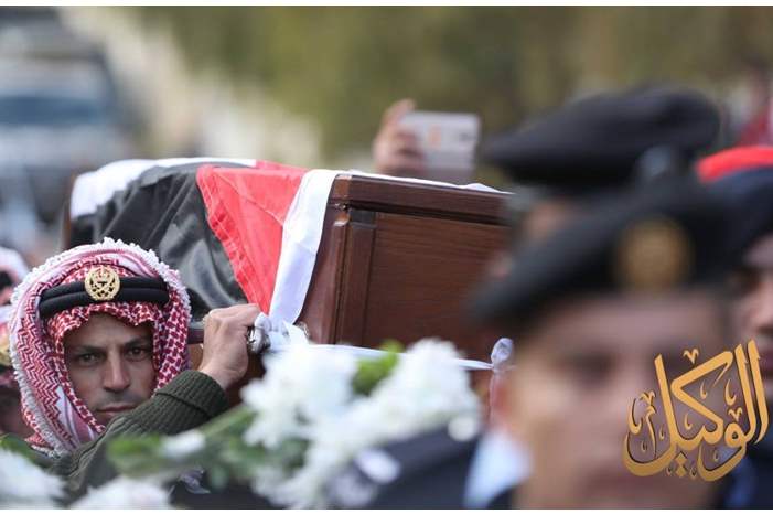 لا تبكه فاليوم بدء حياته.. إن الشهيد يعيش يوم مماته