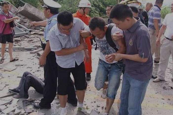 5c6bee5995a5973e328b461b