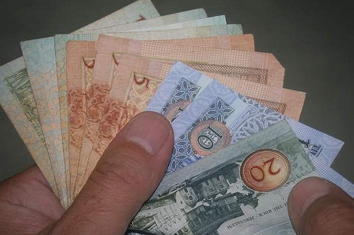 12201823113543944260166