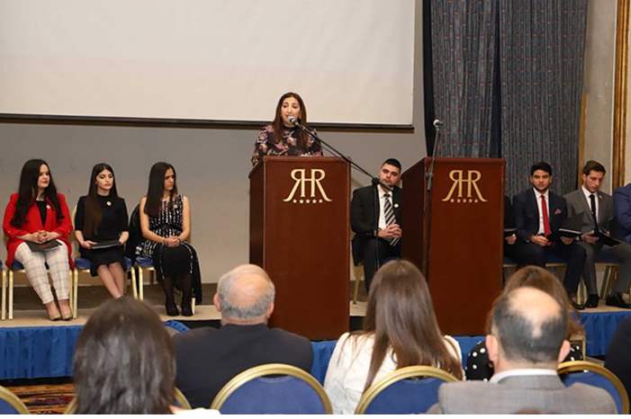 99b37e432d183f5d52ee834b6afe0bd3