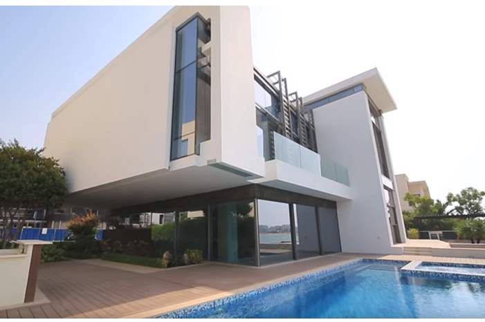 5c755a0fd4375018588b4582