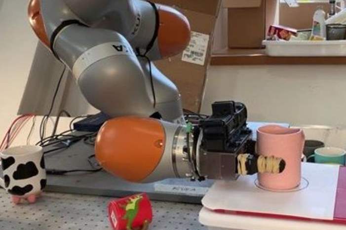 900x450_uploads,2019,03,18,122cf5765a