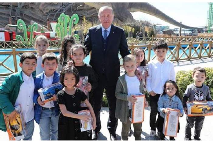 5c92426e95a597fd388b45fc