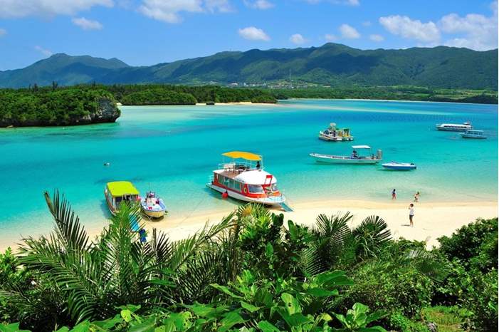 السياحة-في-جزيرة-اشيغاكي