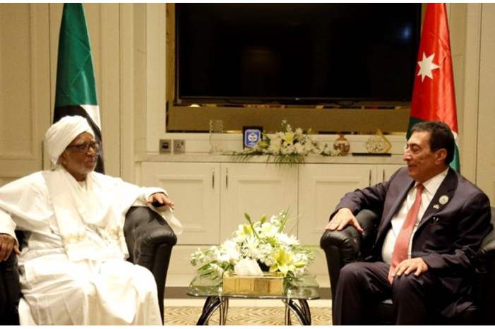 b24f890e4d58feb61dfdccb319e2b78b