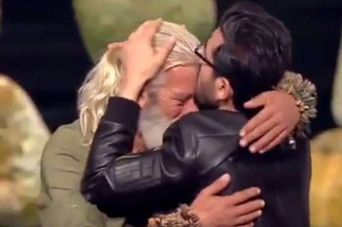 5c7b8fb2d437501d6f8b4616