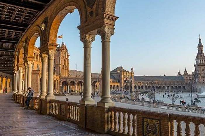 5c7f8c9495a5975f358b45d2